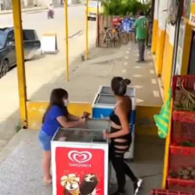 Human Trafficker attempts to kidnap a child