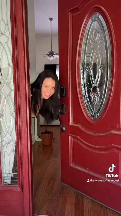 She likes to be watched 🥵