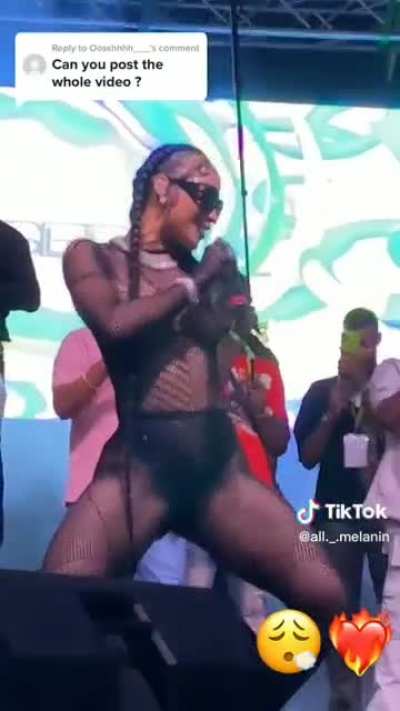 Shenseea Winterfest