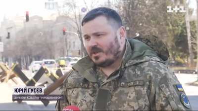Ukrainian mechanics and tradesmen repairing captured Russian armor vehicles and sending them to the front lines.