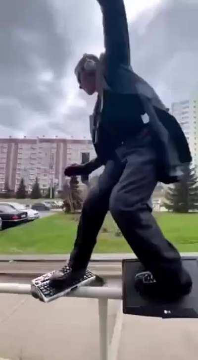 Компьютерный мастер (недорого), выезд на дом, пенсионерам скидка.