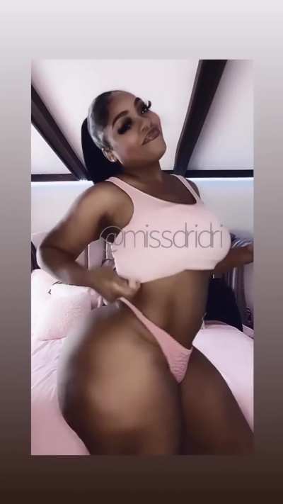 Classic BlackBooty Queen!