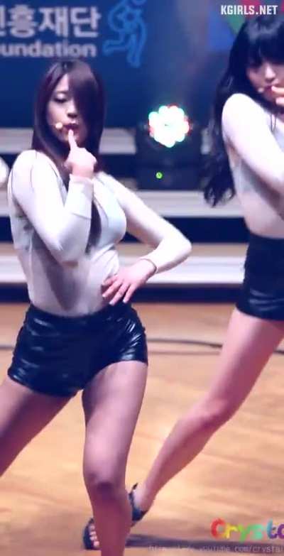 Seolhyun 