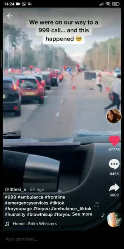 Drivers helping emergency vehicle