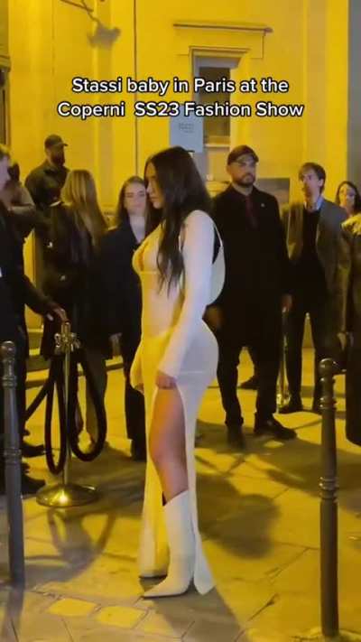 Stassie arrives at the SS3 Fashion show in Paris...you just remember how big of a star she is!