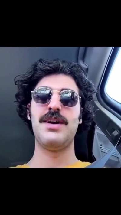 "Abi sen de mi liberalsin?"
