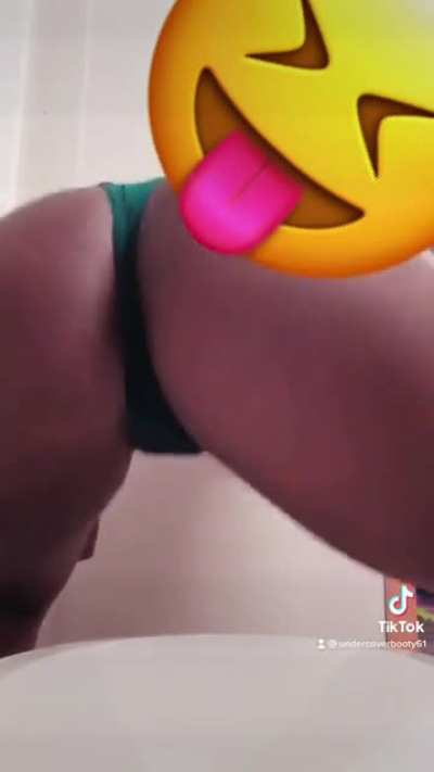 Undercoverbooty61
