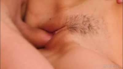 Connie Carter has a pair of jelly boobs.