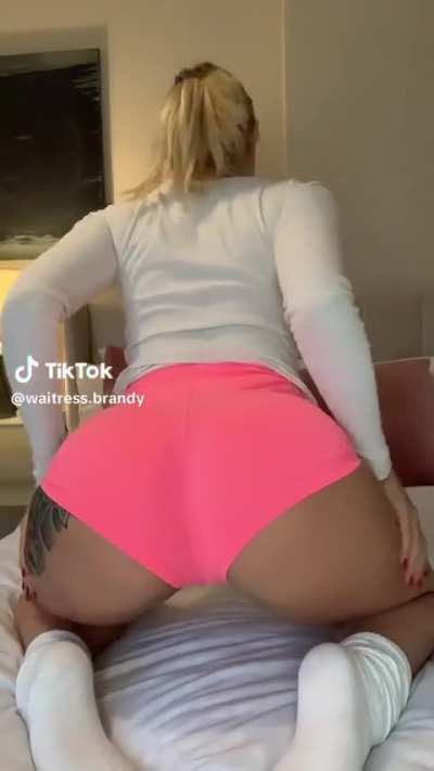 @waitress.brandy