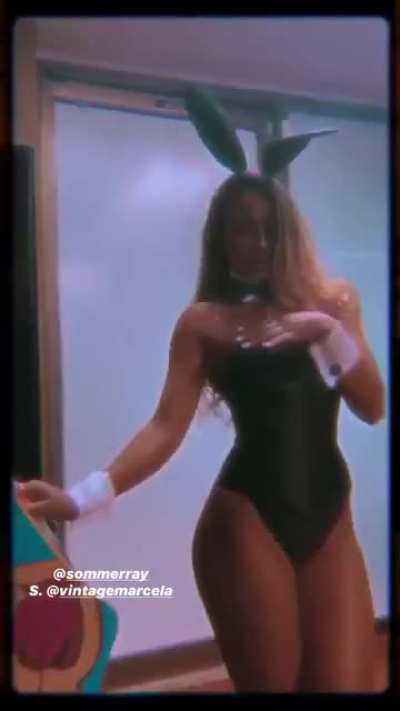 Sommer Ray
