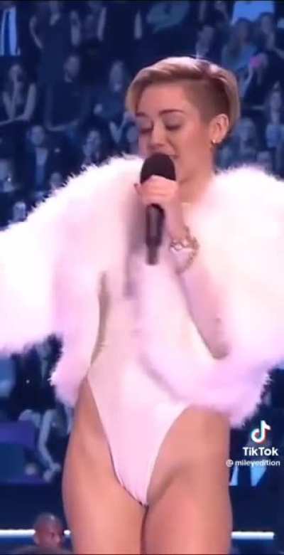 throwback Thursday Miley