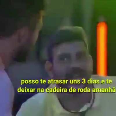 Vou passar a chegar nos boys assim: "Quer que eu te atrase o coc&ocirc; uns 3 dias?"