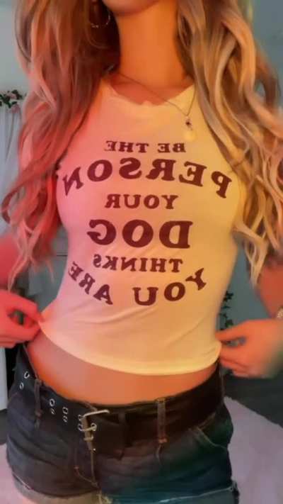 Top barely fits😩