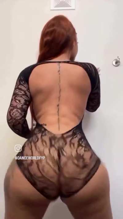 She know what she doing