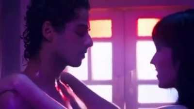 Mouni roy naagin