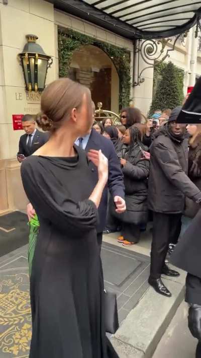 Leaving Christian Dior Haute Couture S/S ’26 Show at Paris Fashion Week 01/26/2026
