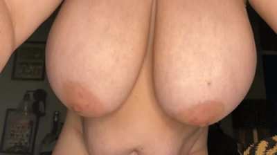 Make my boobs swing