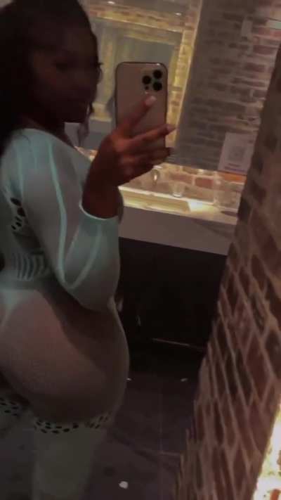 🍑🍑