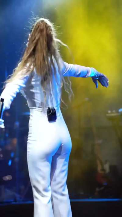 Derya Uluğ
