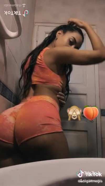 O M G 🤤🤤