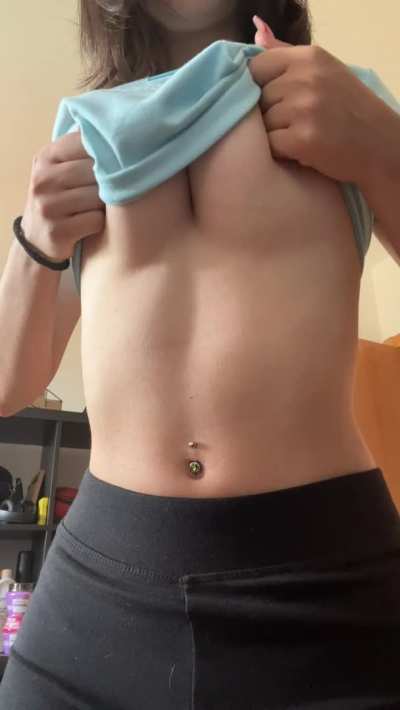 21[F4<wbr>M][sn<wbr>*pcha<wbr>t][ms<wbr>kathy<wbr>b22] press the Arr*w and i'll s*end an instant nude. Always in the mood for s*xting