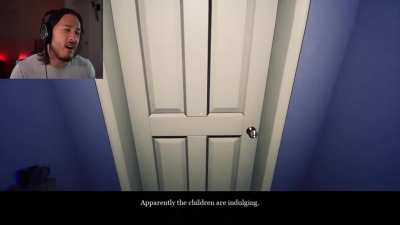 Just binged the "3 Scary Games" playlist. This episode had be rolling with laughter!