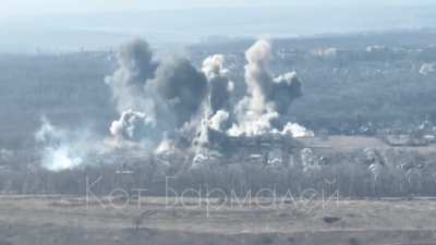RU POV: Russian FAB bombs fall on Chasiv Yar
