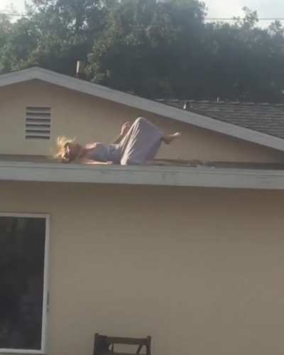 This gif just gets better...