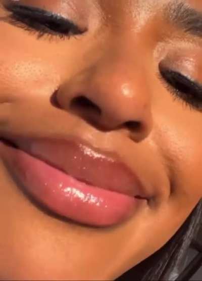 💋💋💋