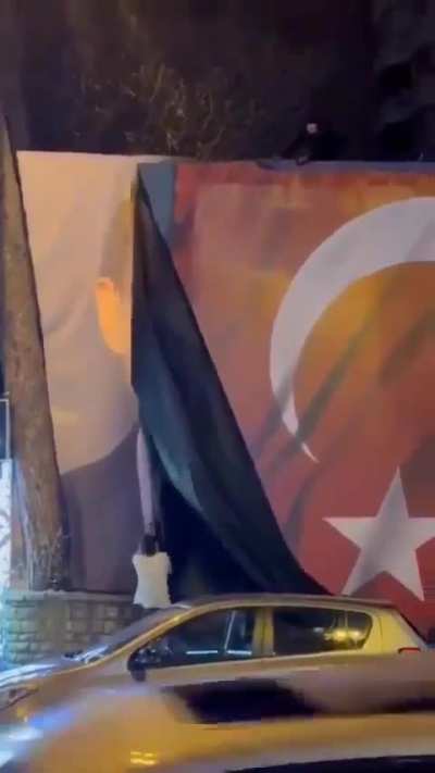 T&uuml;rkiye kuruluş reflekslerine geri d&ouml;n&uuml;yor