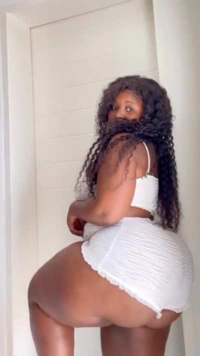 Legendary🍑