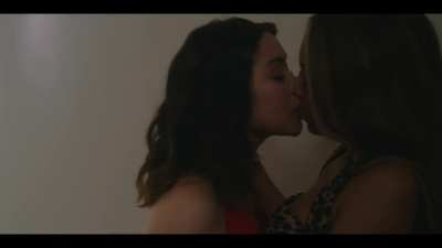 Savannah Smith &amp;amp; Ana Yi Puig (Gossip Girl 2021 s02e03)