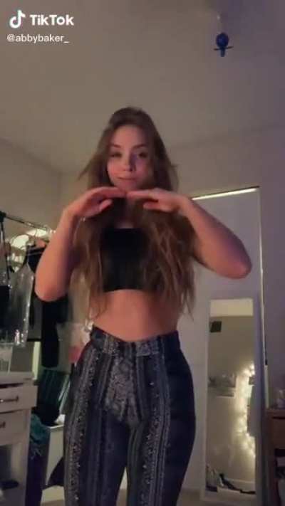 😊