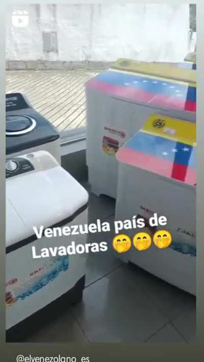 &iexcl;Maduro, y mis glora ar brabo pueblo, co&ntilde;o e tu madre!