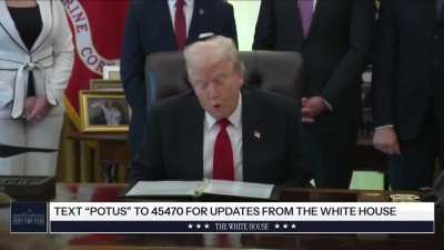🇺🇸 President Trump announces top pharmaceutical companies have agreed to lower drug prices by over 700%.