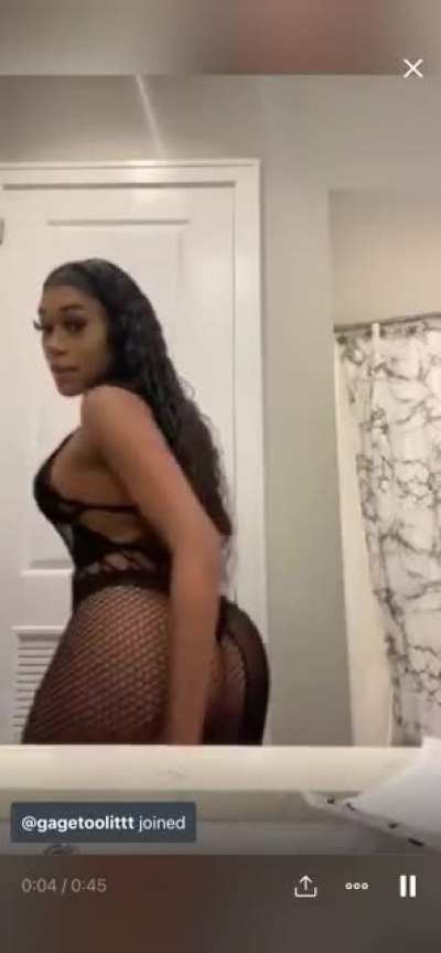 Let&rsquo;s post more videos the old Reddit dead 💯