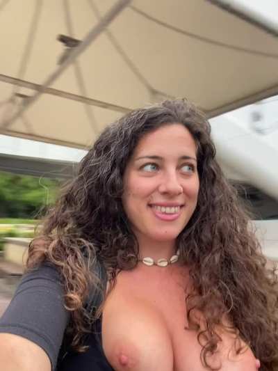 Fun in the City and getting spotted while flashing! [GIF]