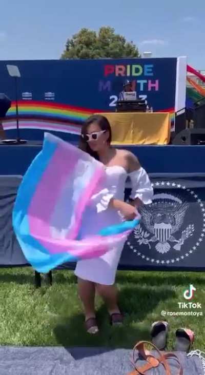 18yr+

Another low for biden

Trans TikTok "influencer" Rose Montoya, posed topless at Biden's White House Pride celebration. 

Biden tells the audience at his Pride Month event: "I see more courage on this lawn than any time I've seen in the recent past"