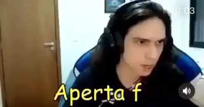 Woods jogando GTA San Andreas: