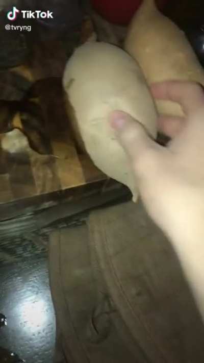 Look at this potato