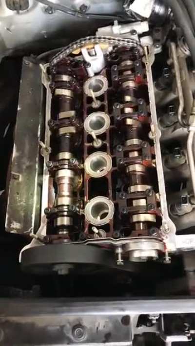 Replaced the timing chain and tensioner on my 1.8 ADR today. Pretty cool to see the tensioner filling with oil