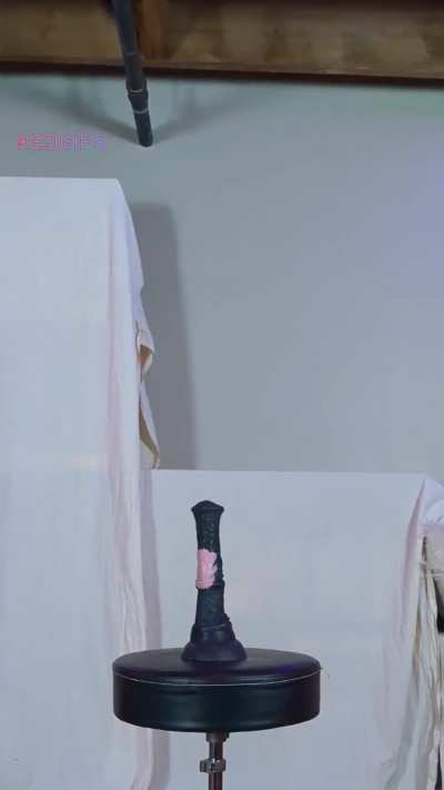 Did you expect this kind of dildo?