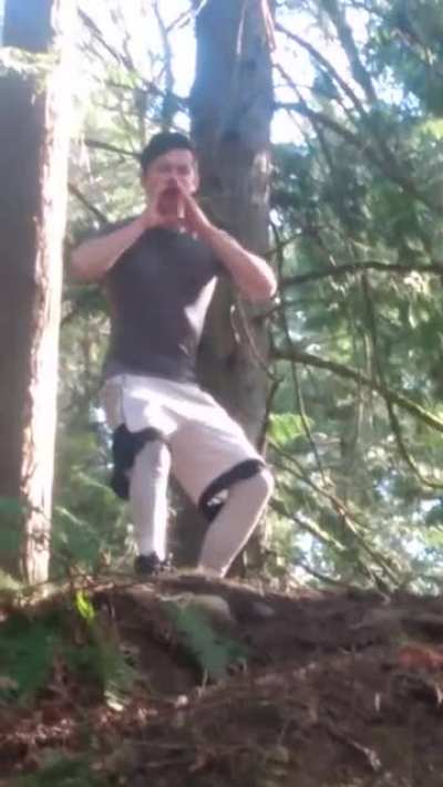 A rope swing (credit goes to @Balthezar28)