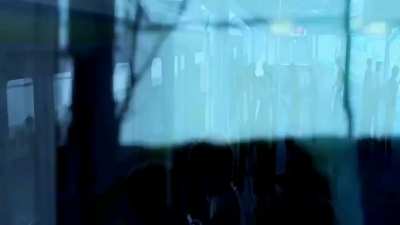 Suresh Peters' peak is underrated. There is sth magical about the way he uses violin in his scores and songs. This is the Therirungum Mukile prelude from Mazhathullikilukkam: