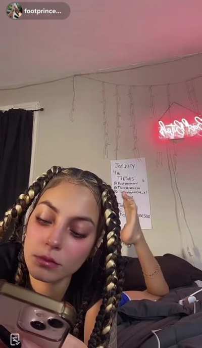 @therealraneesa LIVE from earlier