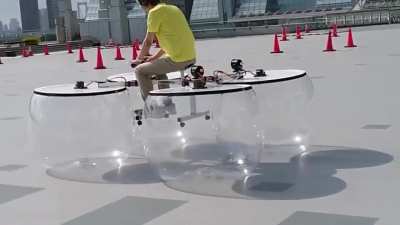 Japanese Inventor Hideyasu Ito&rsquo;s DIY Hovercraft Has Gone Viral