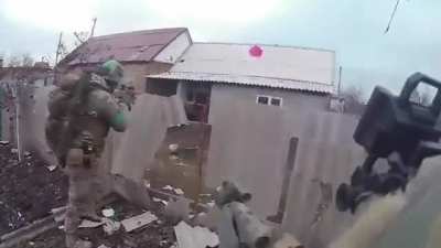 "conflict resolution" group filming fighting near Bakhmut