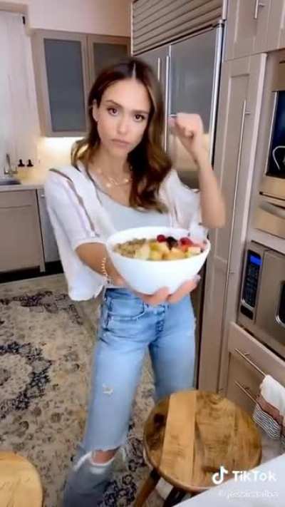 Jessica Alba