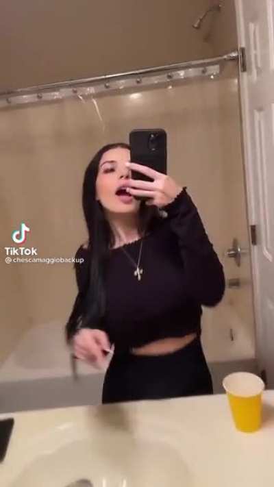 Thighsssss