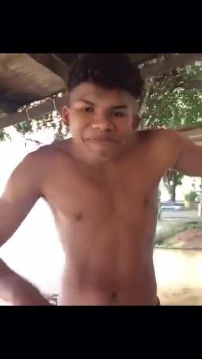 Muquinha finalmente achei um homem cururu essa espécie é raramente encontrada